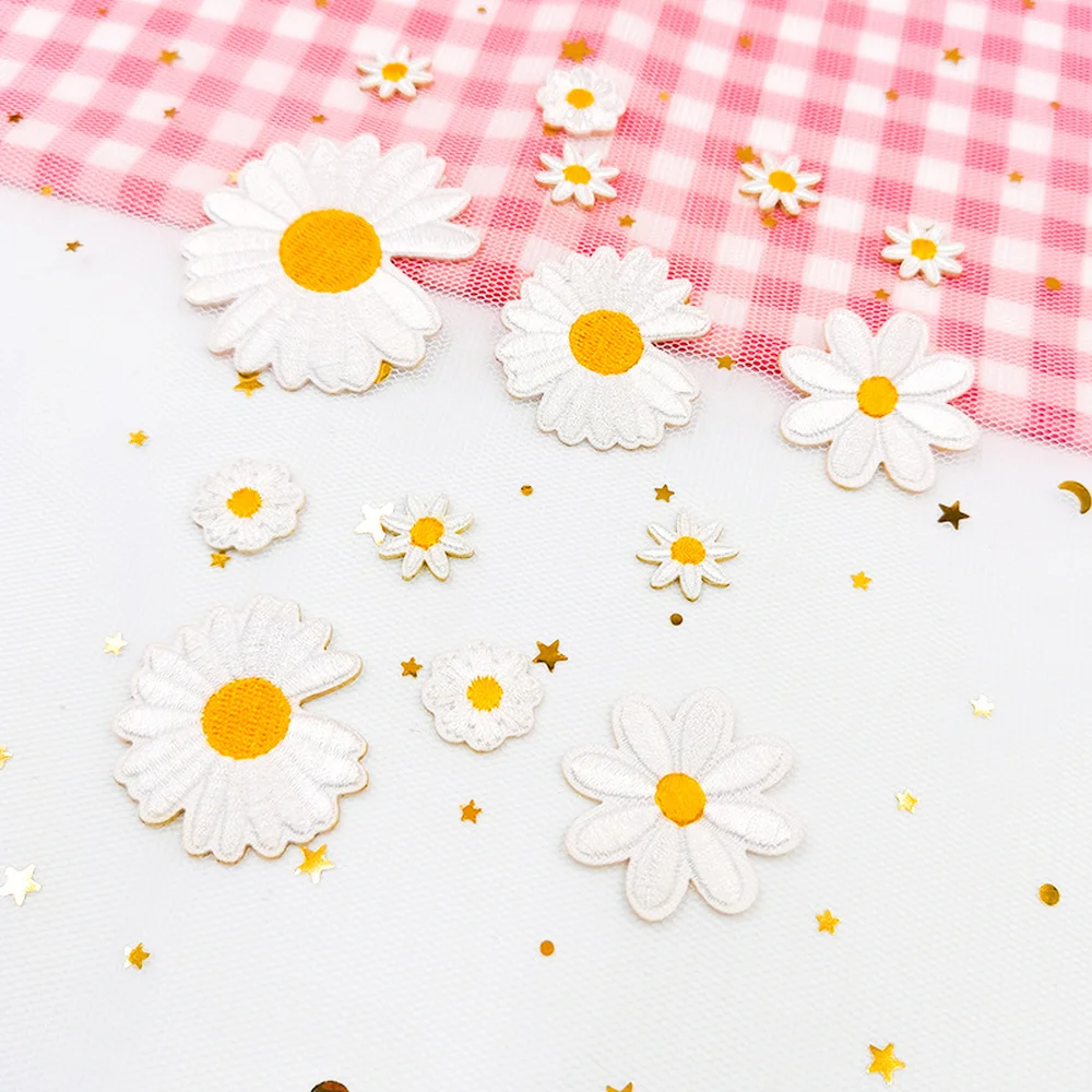 5 шт. патчи на одежду с маргариткой и цветком