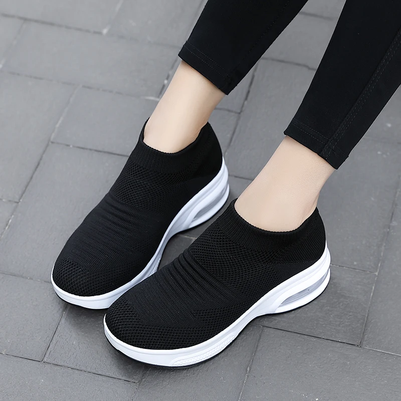 Walking Shoes Ladies Breathable Thick Sole Sneakers Air Cushion Lightweight Outdoor Leisure Fly Knitting Slip-On Maternity Shoes