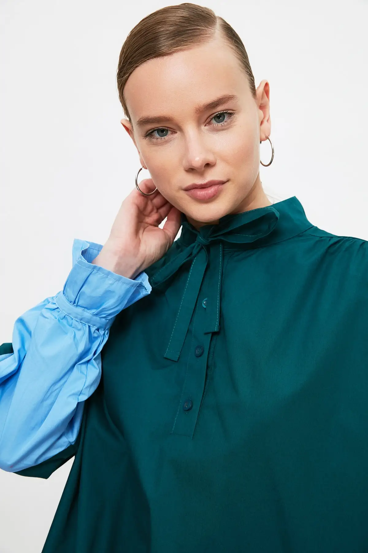 

Trendyol сдержанный воротник туника TCTSS21TN0304