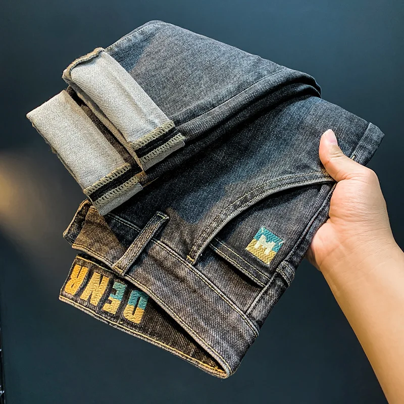 Высококачественные джинсы для мужчин весна-осень 2024 облегающие с вышивкой