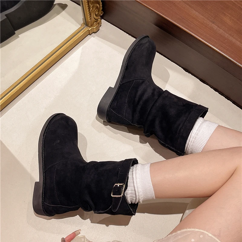 Женские ботинки на низком каблуке Нескользящие с ремешком и пряжкой