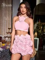 Женское облегающее мини-платье с открытыми плечами и цветочным принтом