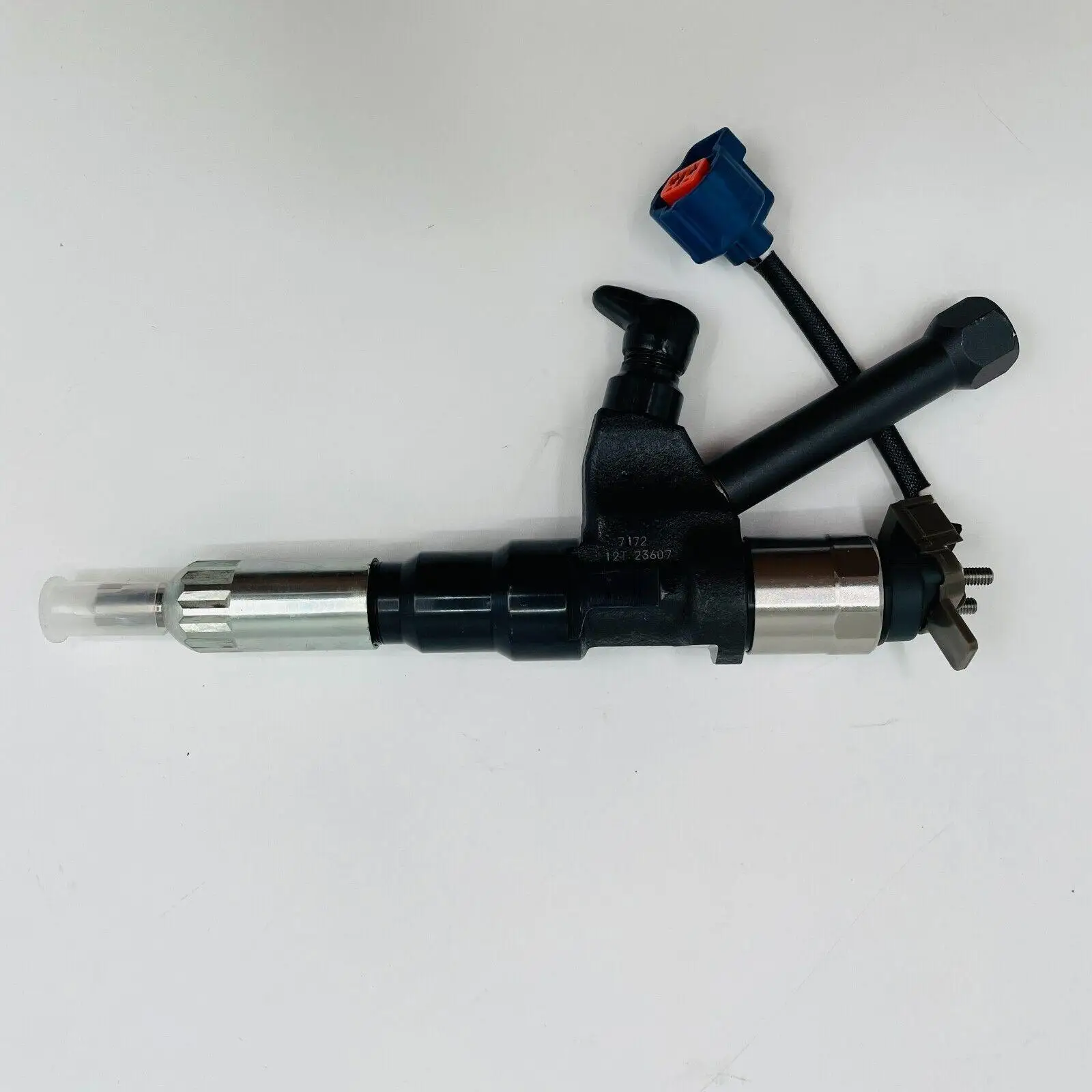 095000 -7172 Форсунка дизельного топлива Common Rail -7170 -7171 23670-E0370 для HINO