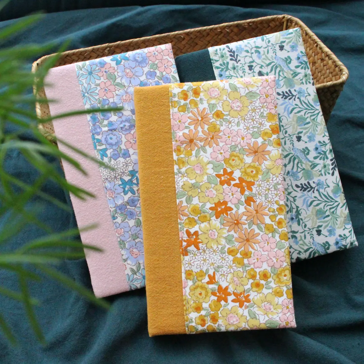 

A5/A6 Pink Floral Fabric Journal Notebook Refill Book Protective Case Adjustable Cute Planners Agenda Grid cloth Notepad