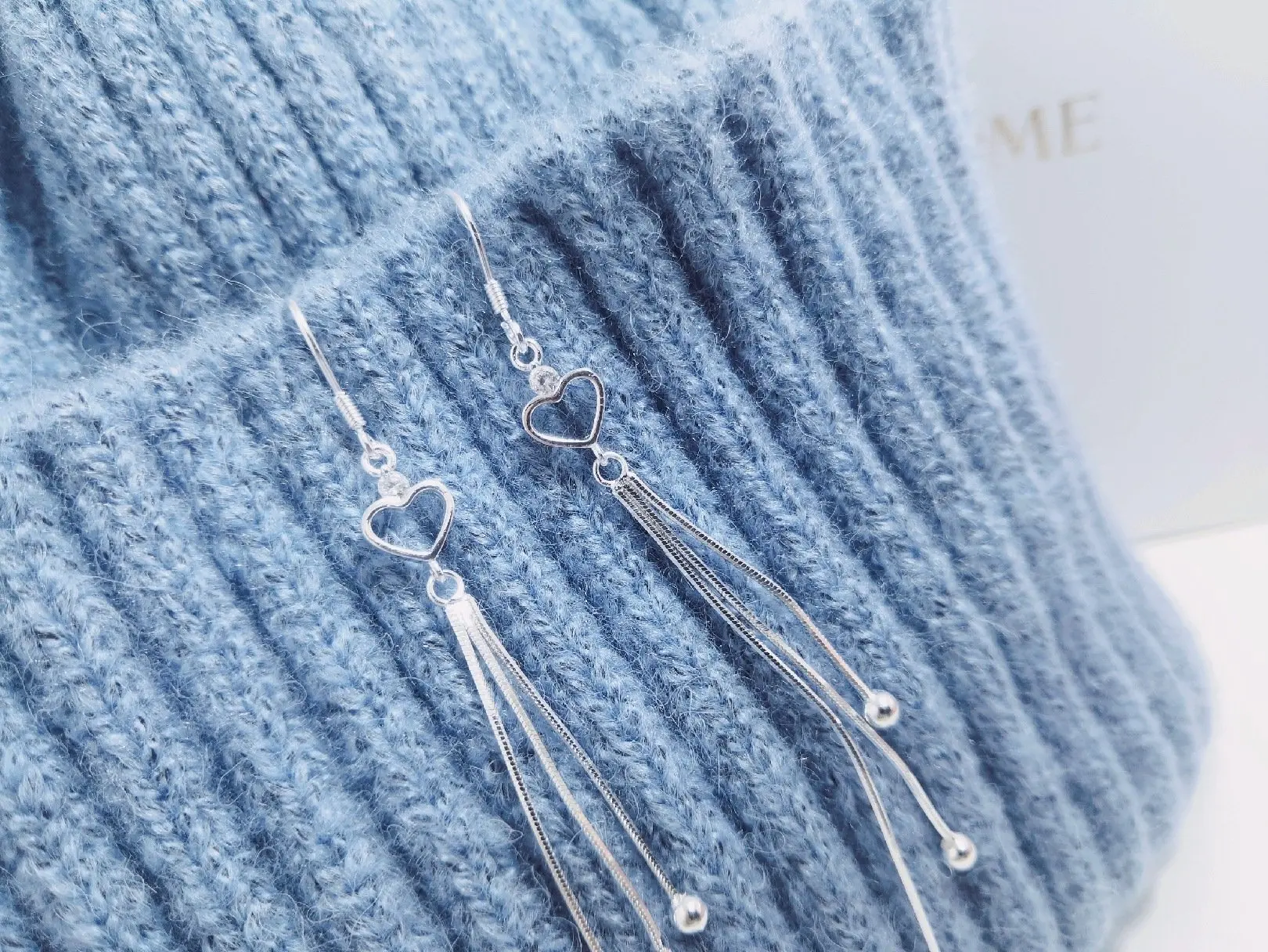 

Love tassel earrings ladies' favorite