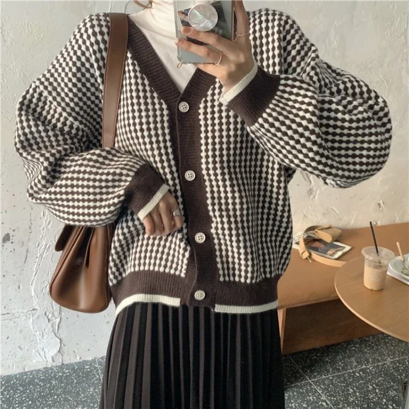 

Knit Tops for Woman Winter Button V-neck Women's Sweater Cardigan Plaid Y2k Fashion Korea Vintage Autumn 2023 Tricot Blouse Tall