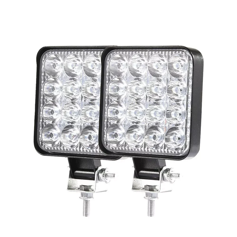 

Light Floodlight Waterproof Working Light 48W LED Spotlight Fog Light IP68 Truck Sea Fishing Modified Light