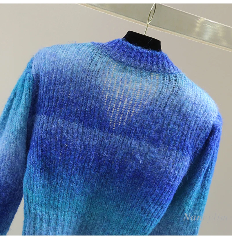 Синий вязаный свитер с градиентным V-образным вырезом Женский весенне-зимний