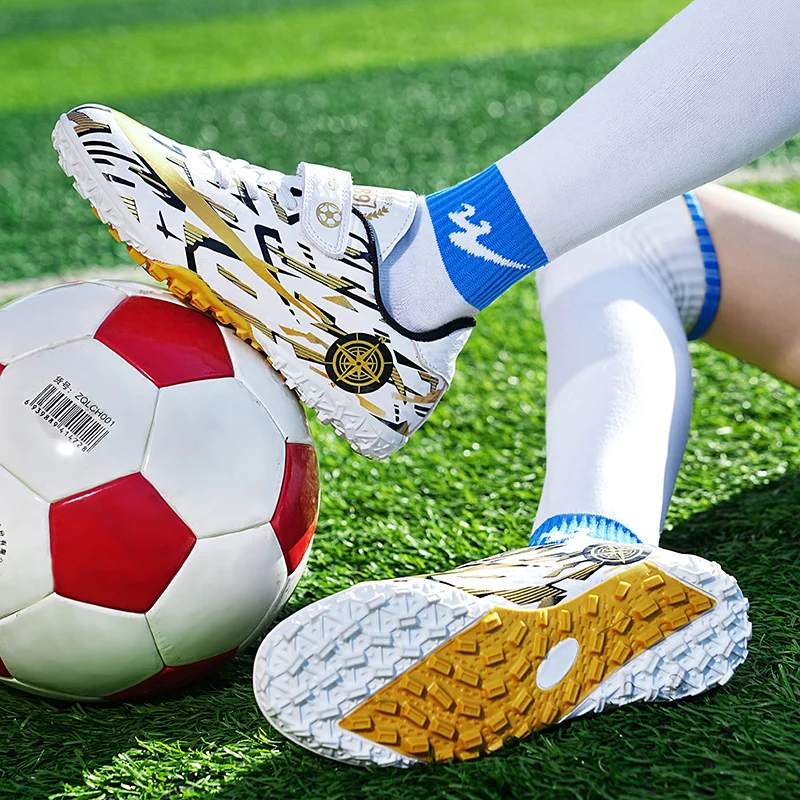 2023 Soccer Shoes Kids Football Shoes TF/FG Cleats Grass Training Sport Footwear Trend Sneaker For Boys Chaussures De Football