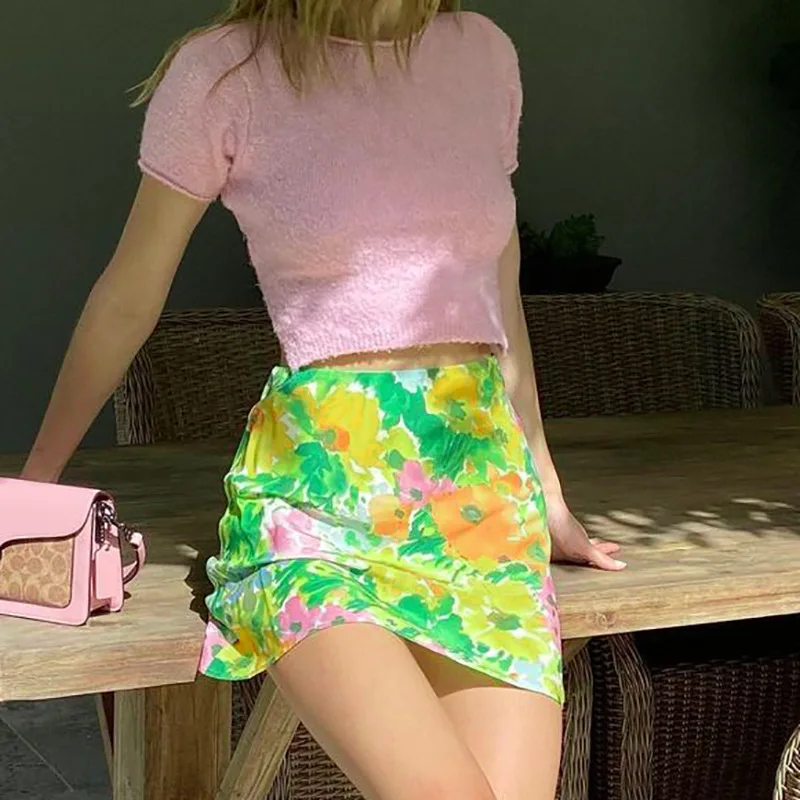 

HEZIOWYUN Womens A-Line Short Mini Y2K Skirts Vintage Floral Print High Waist Zip Side Short Ruffled Pencil Skirts