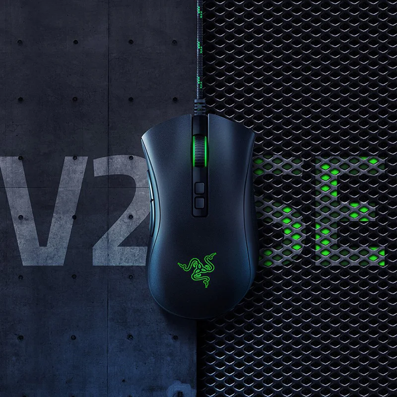 

Razer DeathAdder V2 Special Edition Wired Gaming Mouse Black And Green Cable 20K DPI Optical Sensor 8 Programmable Buttons