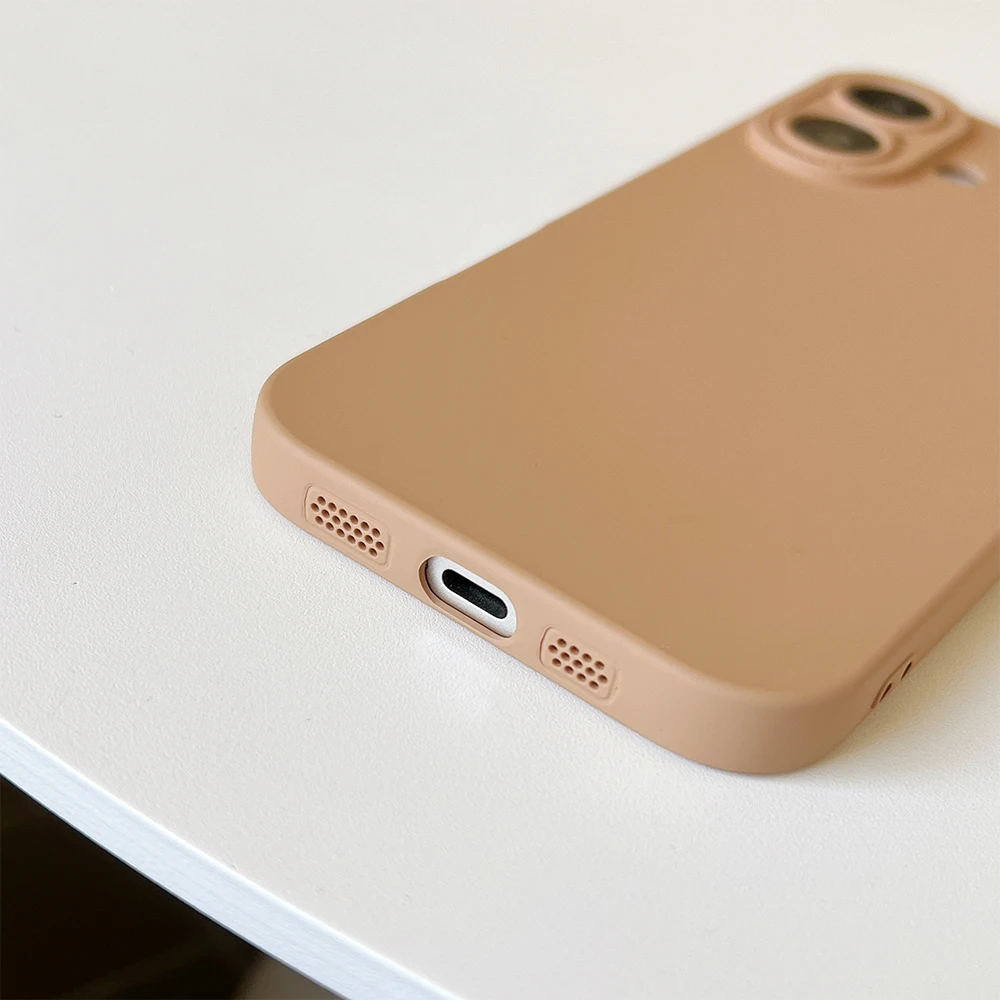 Жидкий силиконовый чехол Desert Titanium с тонким отверстием для iPhone 16 15 14 13 12 11 Pro Max Plus Mini