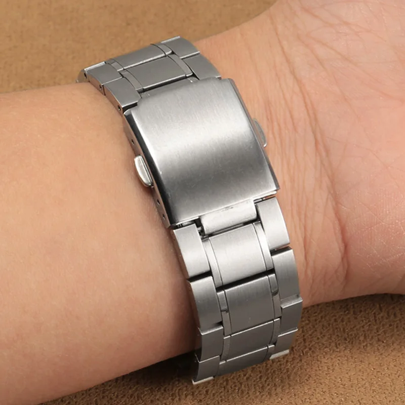 Stainless steel strap is suitable for CASIO fine steel bracelet MTP-1374 / 1375 / MDV-106 swordfish arc mouth watch strap, 22mm
