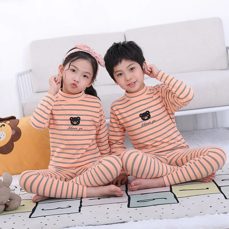 Термобелье для мальчиков и девочек осенне-зимнее в полоску |