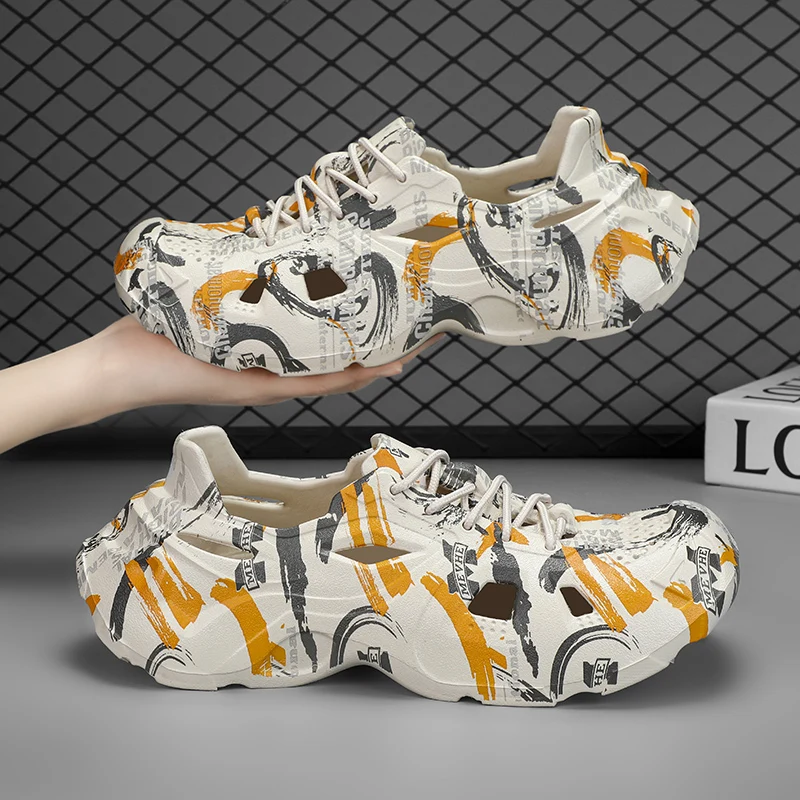 

Hot Sale Garden Shoes For Men Sandals Eva Lightweight Beach Clogs Sandals Male Summer Beach Slippers Zapatos Hombre