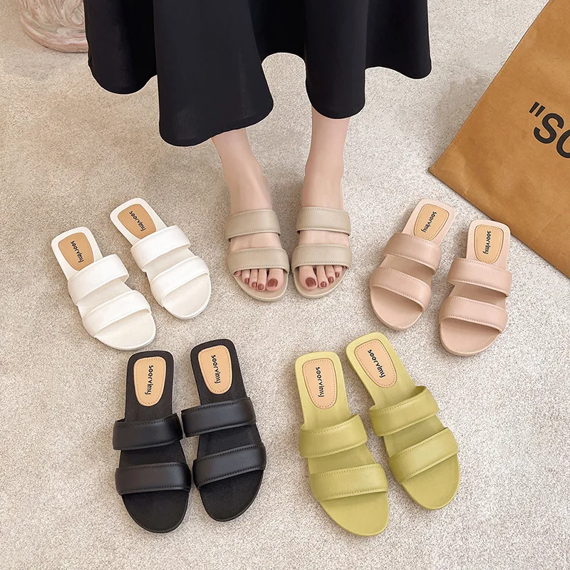 Simple Style Summer Seaside Vacation One Word Slips Non-slip Ladies Flat Bottom Outside Wear Sandals Temperament Casual Slippers