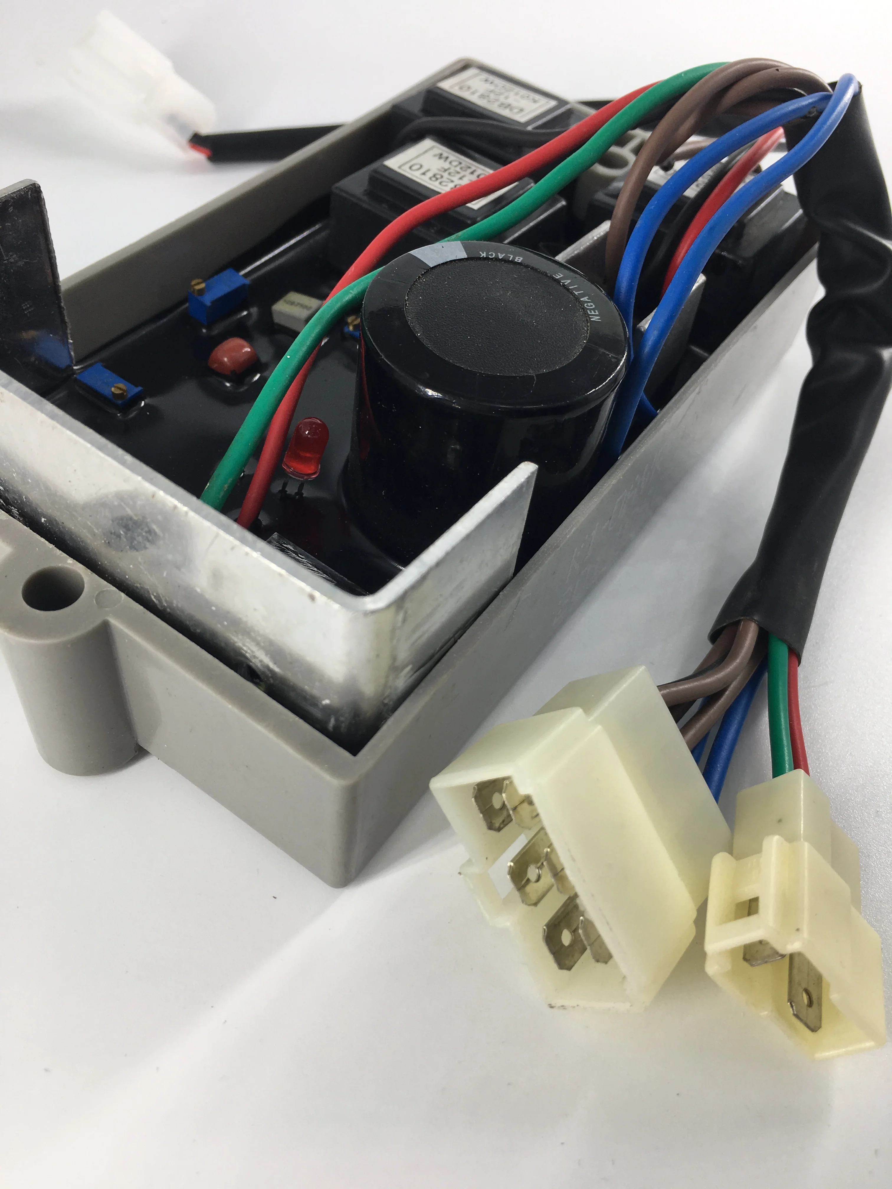 KI-DAVR-95S3 AVR Автоматический регулятор напряжения Мощность Kipor Electronics Стабилизатор