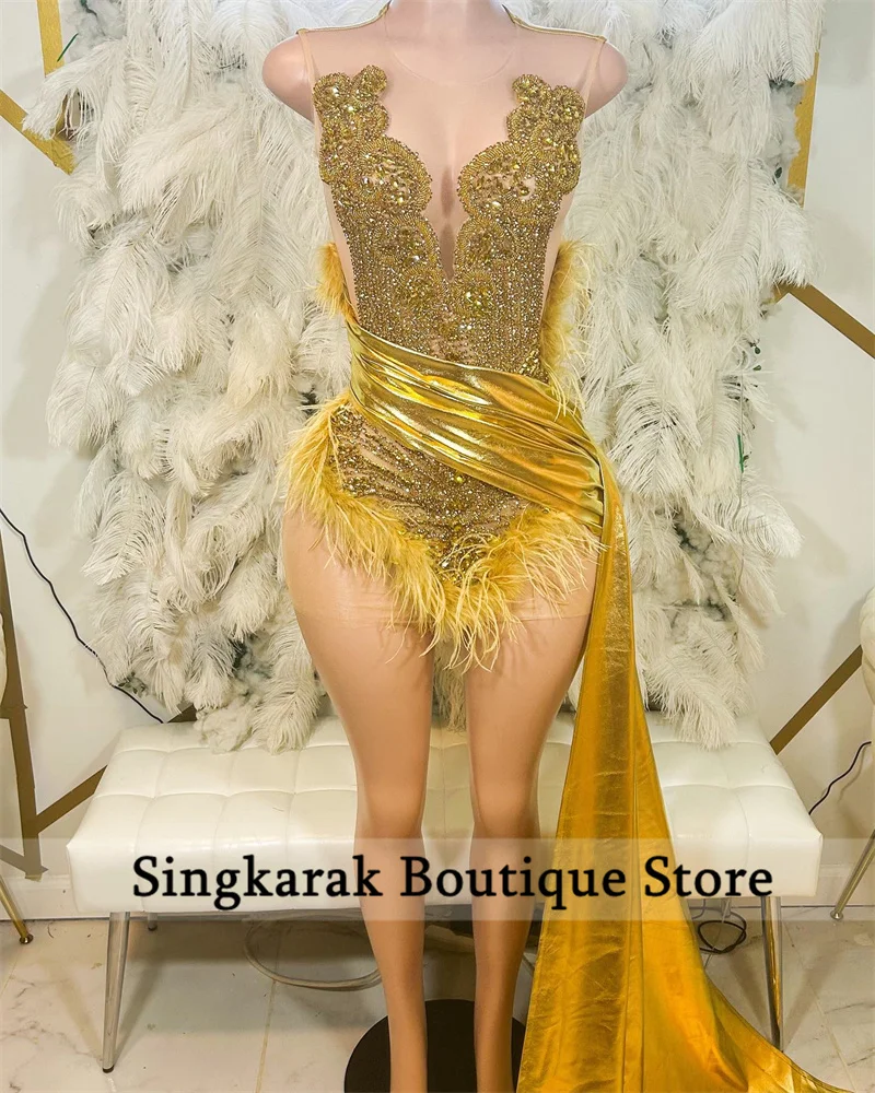 

Sparkly Gold Diamonds Prom Dress Sheer Mesh Glitter Beads Crystal Rhinestones Feathers Shiny Birthday Party Cocktail Robe De Bal