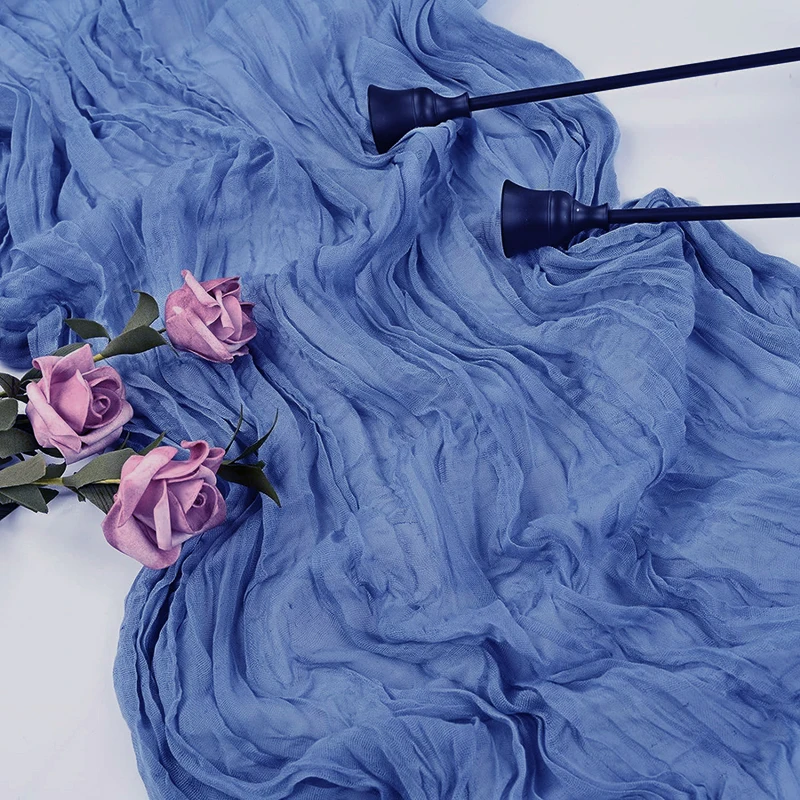 

Скатерть-дорожка из полиэстера