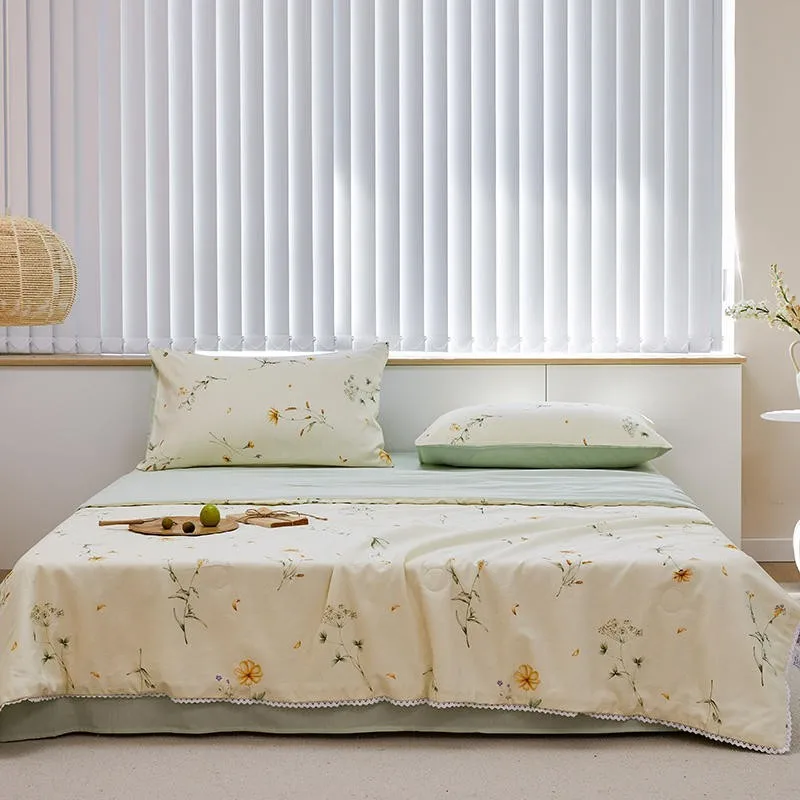 

100%Cotton Ultra Soft Summer Comforter Duvet for Kids Floral printed 4Pcs Comfortable Summer Comforter Bed Sheet 2Pillowcases