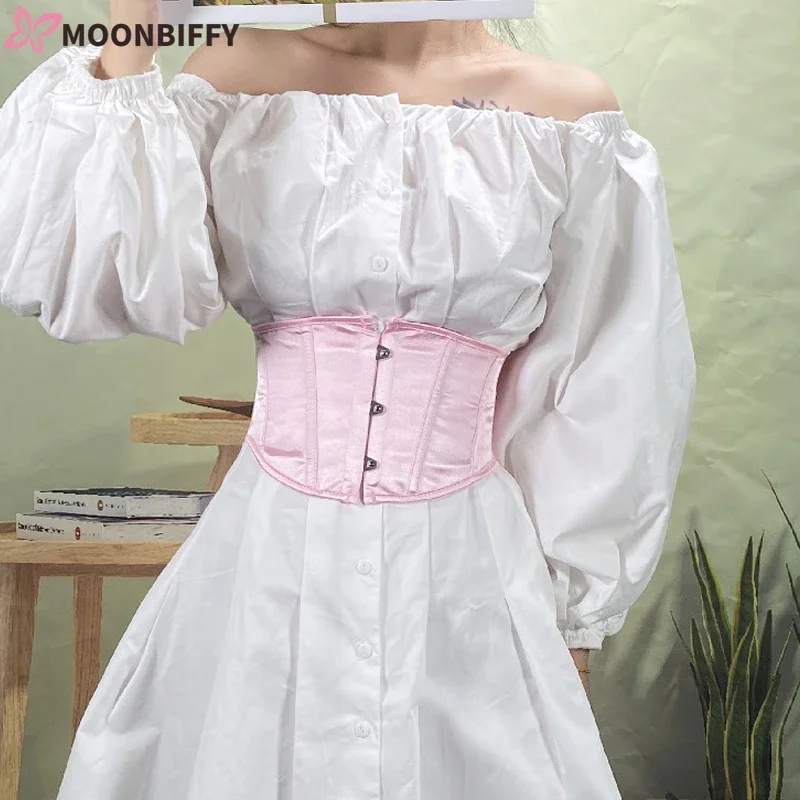 Женский корсет на пуговицах с поясом