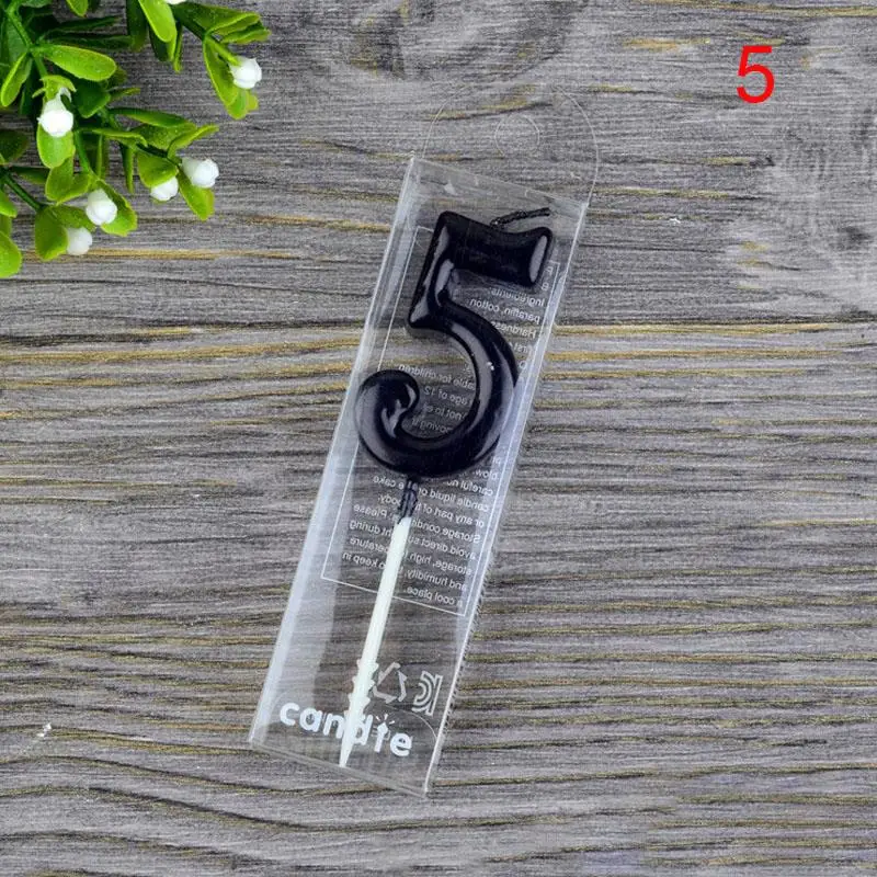 

Черные детские свечи для торта