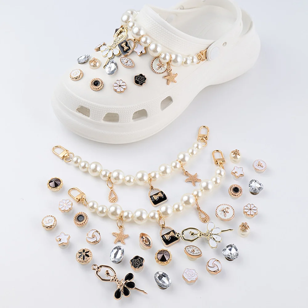 Amazons Hot Selling Pearl White New Croc Charm Dancing Girls Chain Fashion Luxury Shoe Buckle Jibz Decorations for Girl Boy Gift