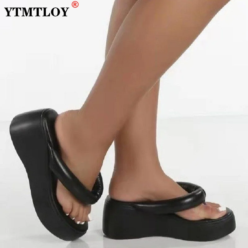 

Women New Luxury Round Head Thick-soled Mid-toe Flip Flops Female Sandals Slippers Outdoor All-match Casual Platform