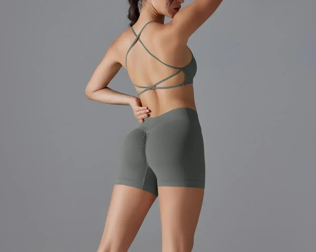 Женский бесшовный однотонный комплект с перекрестной спинкой высокоэластичный