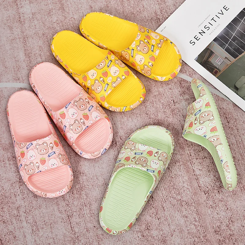 Women's Shoes Sandals and Slippers Girly Summer Non-slip Soft Bottom Indoor Casual Bathroom Outside Wear Beach Slippers