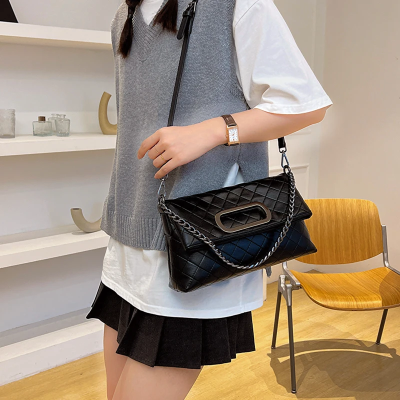 

Модная маленькая сумка-тоут для женщин, дизайнерские сумки, роскошные матовые сумки через плечо из искусственной кожи, кошельки для покупок, новинка 2023