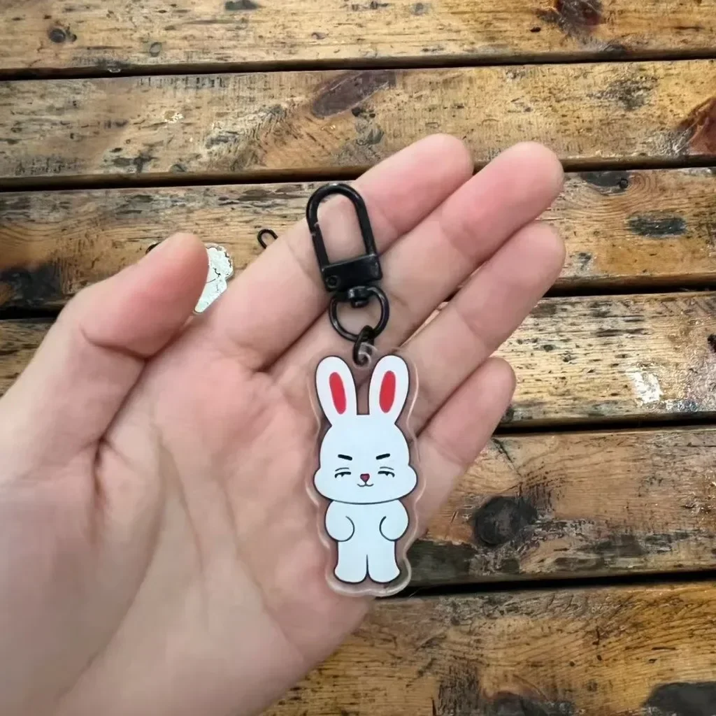 Kpop Idol 17 акриловый брелок Min 34. Милый мультяшный с животными