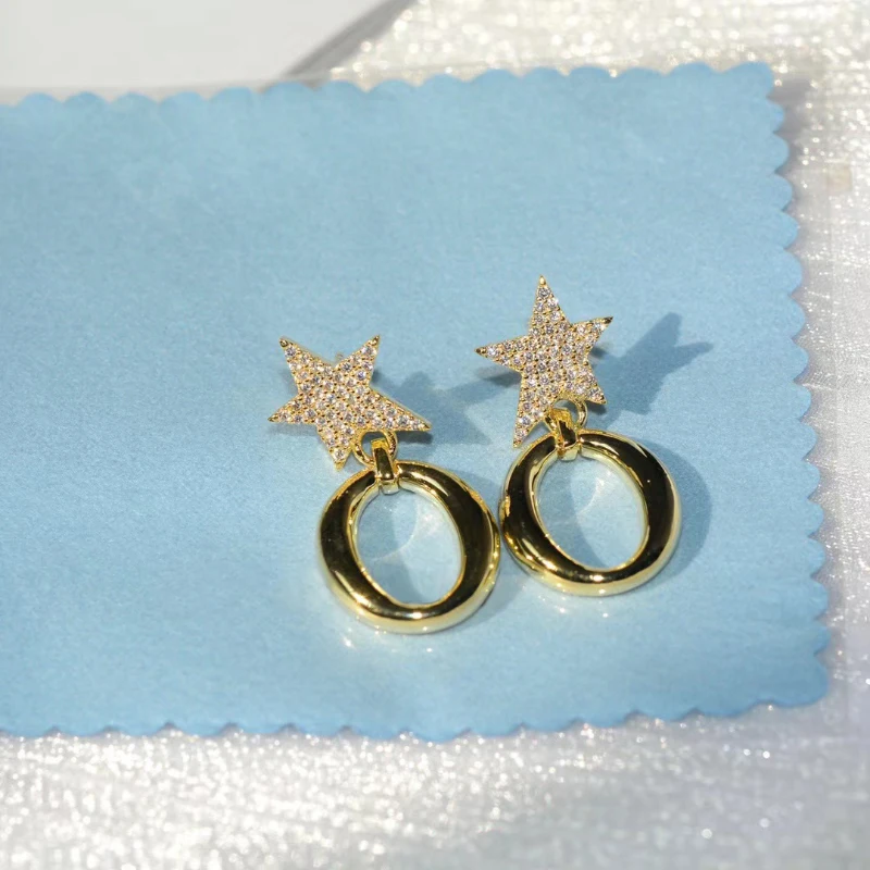 

Женские инкрустированные камни из серебра 925 пробы с микро-инкрустацией фианитами