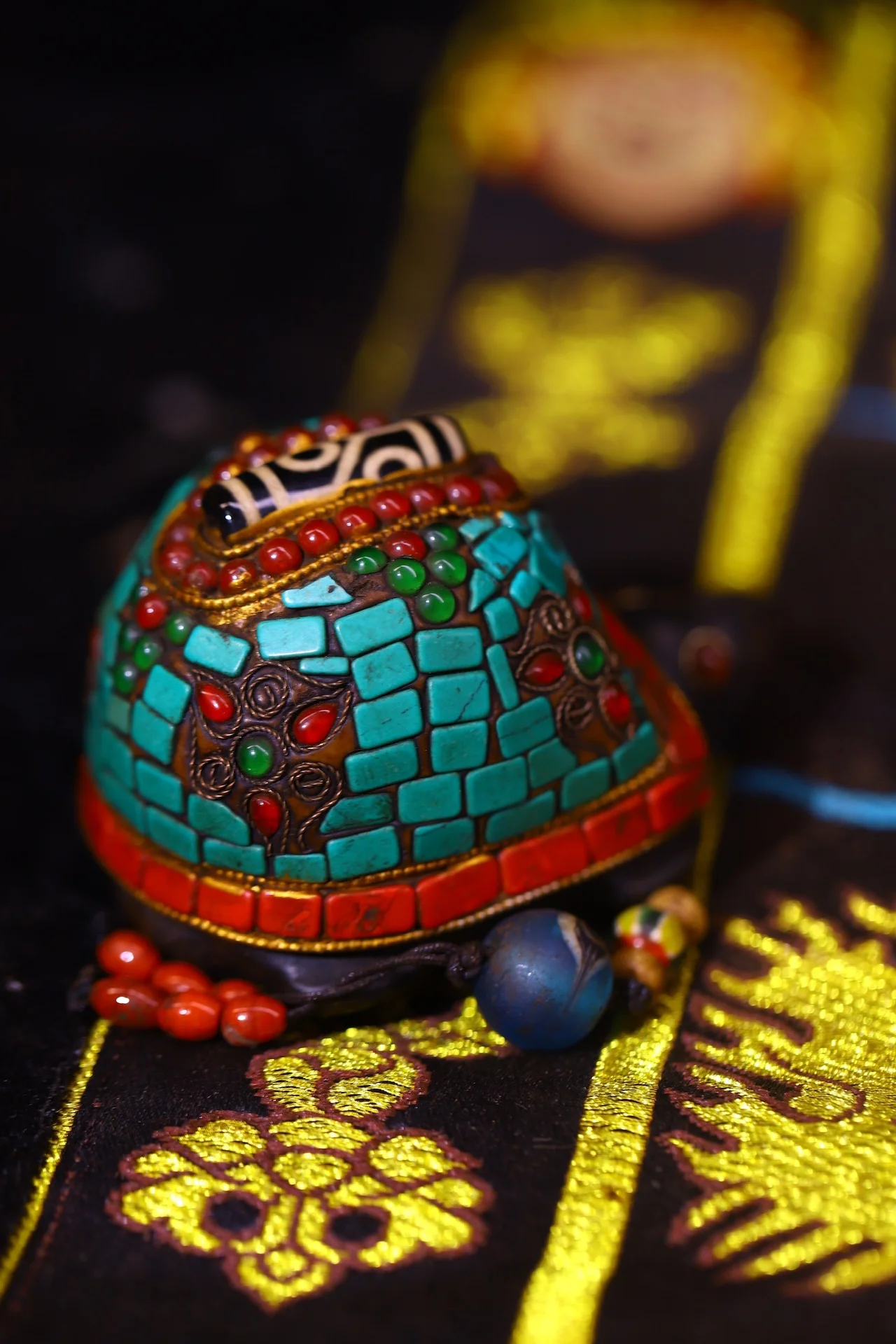 Коллекция тибетских храмов 2 дюйма старый натуральный метеорит мозаика