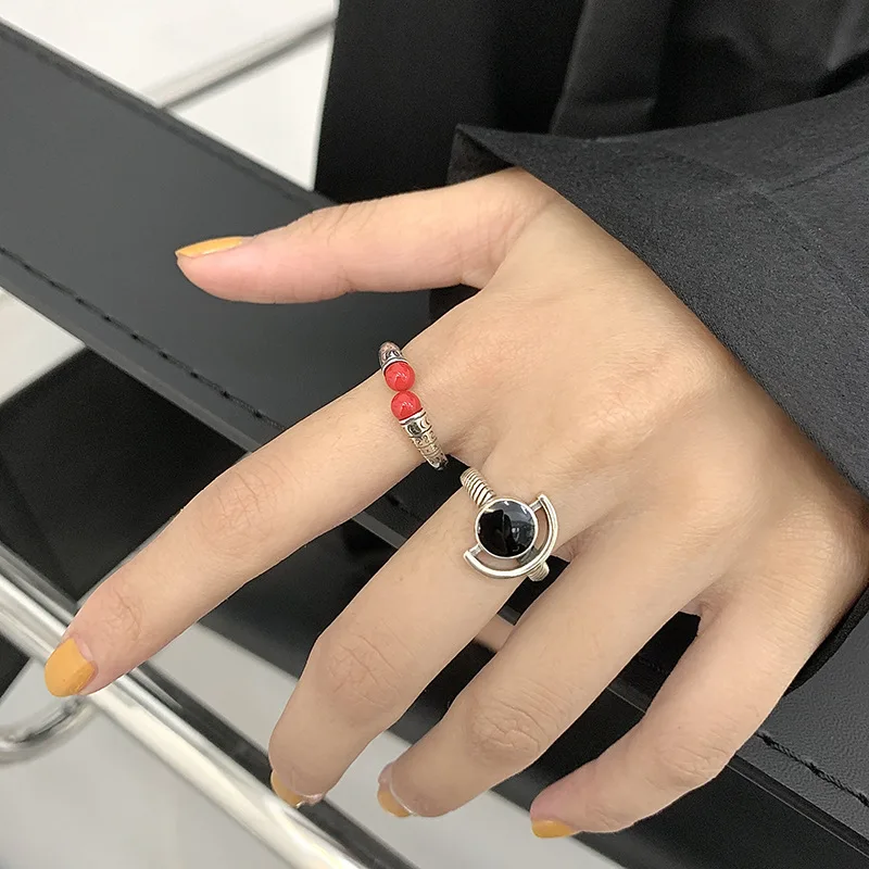 

Новинка, модное Открытое кольцо серебряного цвета в виде головы, женское роскошное черное кольцо в стиле ретро, модные ювелирные украшения