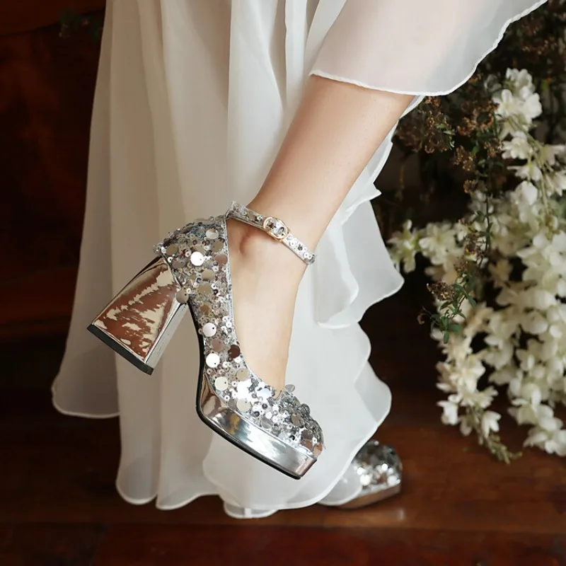 Женские туфли на высоком квадратном каблуке с блестками размеры 32-40