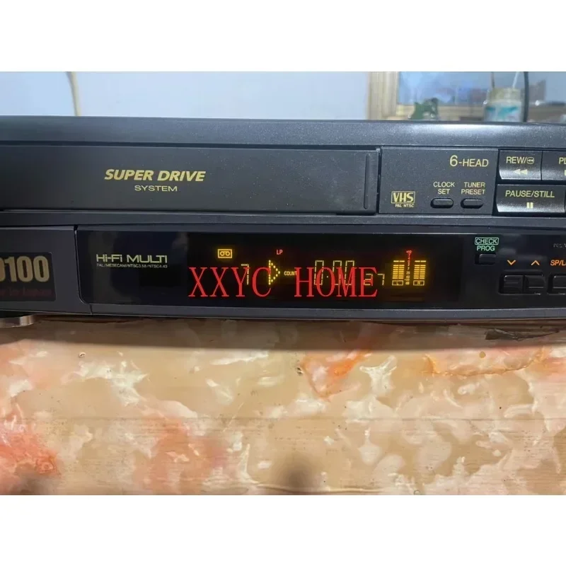 Оригинальный видеорегистратор Hd82 Vhs Stereo 90% новый подержанный