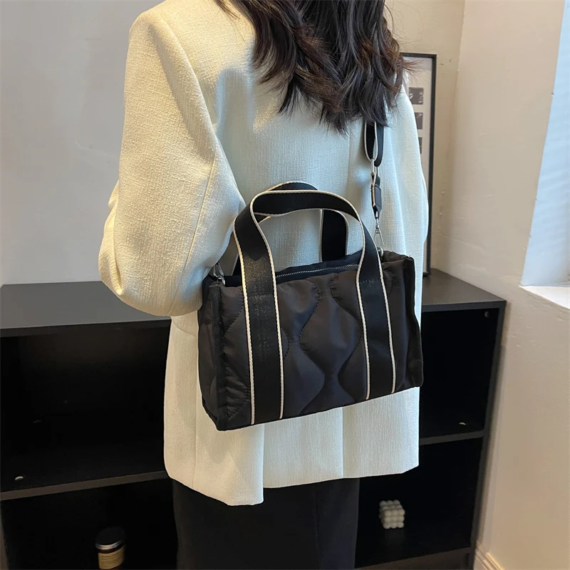 Модные нейлоновые стеганые женские сумочки, дизайнерская мягкая сумка на  плечо с широким ремешком, хлопковые сумки через плечо, маленькие объемные  кошельки-тоуты | AliExpress