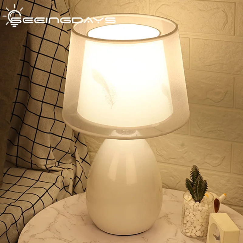 

Nordic Simple Modern Creative Metal Table Lamp for Bedroom Living Room Bedside Lamp Study Desk Lamp LED Night Lamp Home Decor
