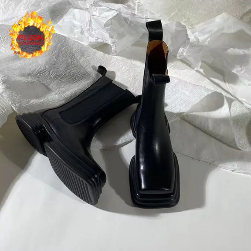 Новые модные женские сапоги теплые короткие с бархатной подкладкой меховые 2022