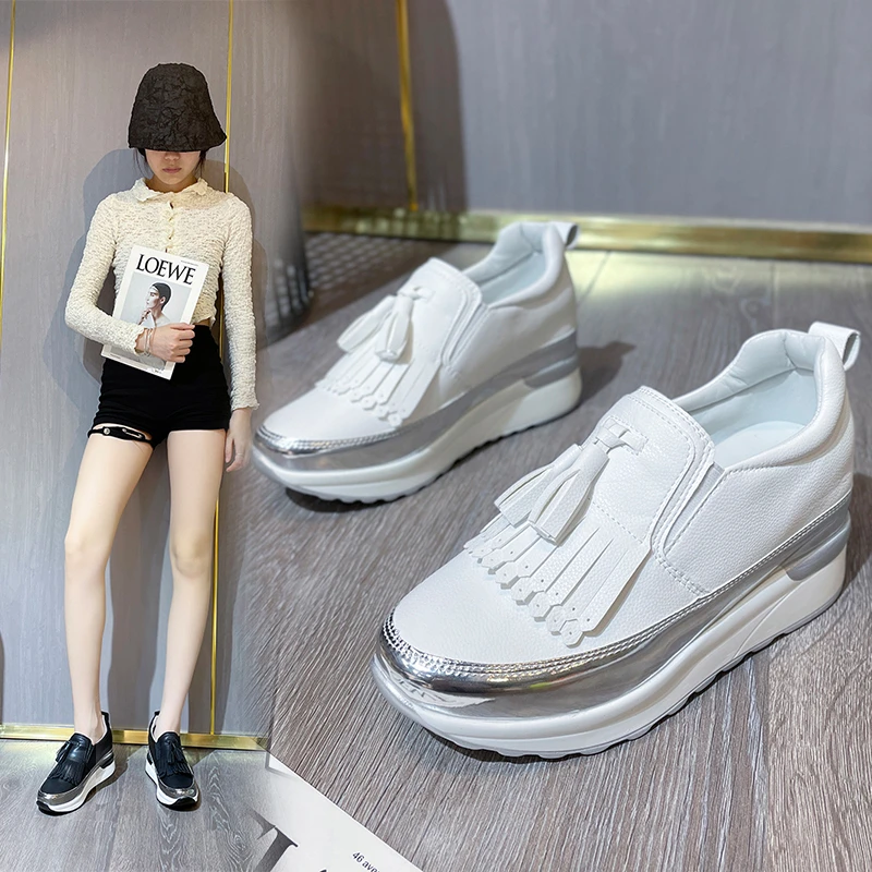 

2022 Women Tassel Bowtie Loafers Slip On Sneakers Ladies Soft PU Leather Sewing Flat Platform Female Shoes Zapatos Mujer Size 43