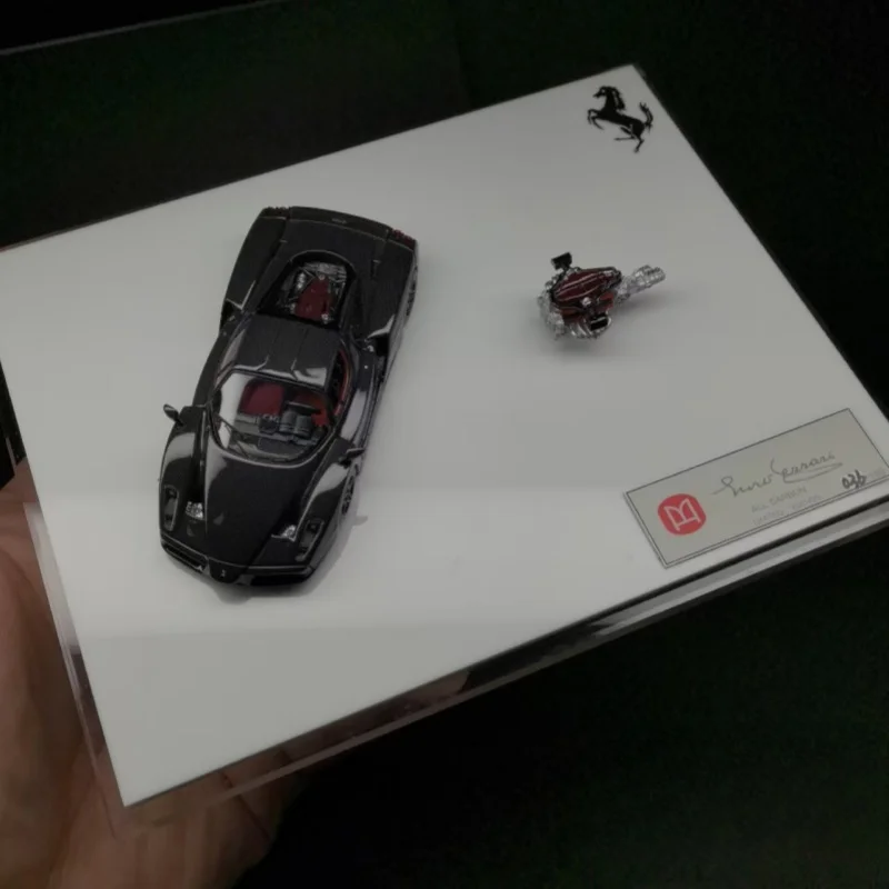 1:64 синий красный черный карбоновая версия энзодвигатель первый выпуск