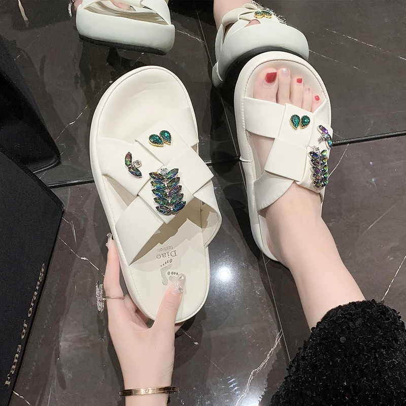 

Шлепанцы женские с кристаллами, Нескользящие сандалии с открытым носком, пляжные Повседневные тапочки с кристаллами, лето 2023