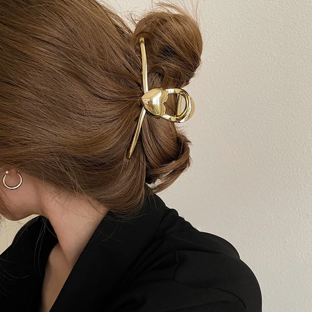 

Fashion Hollow Heart Metal Hair Claw Clips Simple Non Slip Mini Gold Silver Geometric Bangs Barrettes Hair Jaws For Women Girls