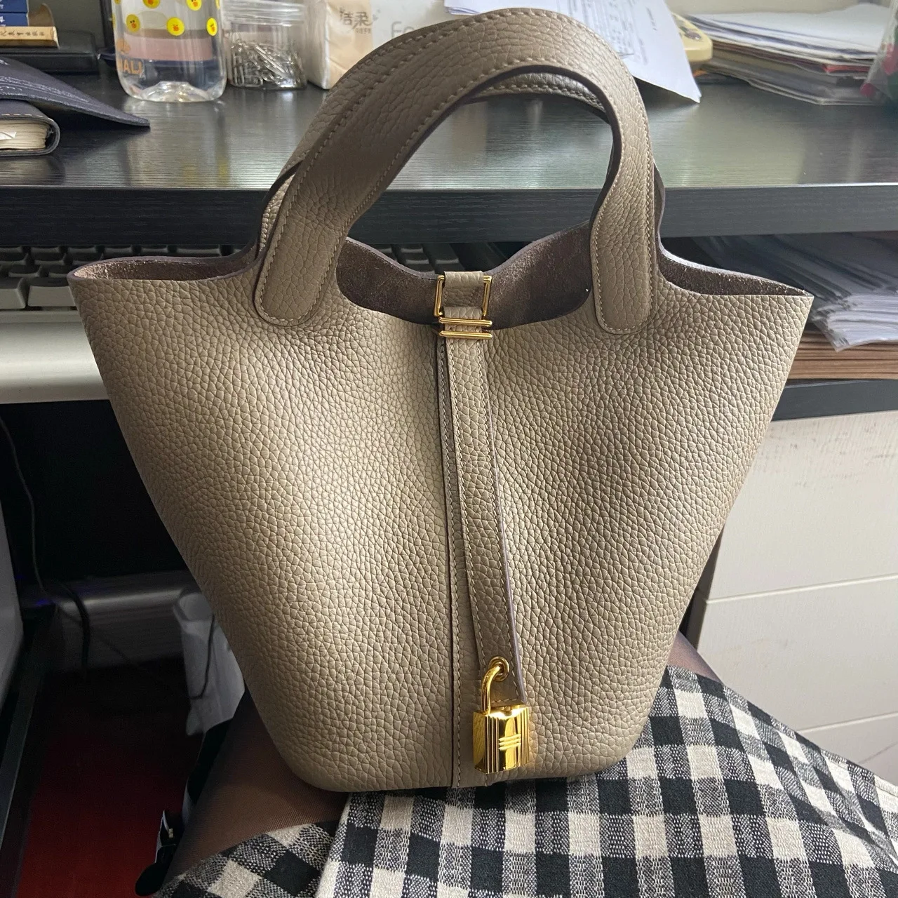 2023 New Genuine Leather Premium High Capacity Versatile Vegetable Basket Bucket Bag