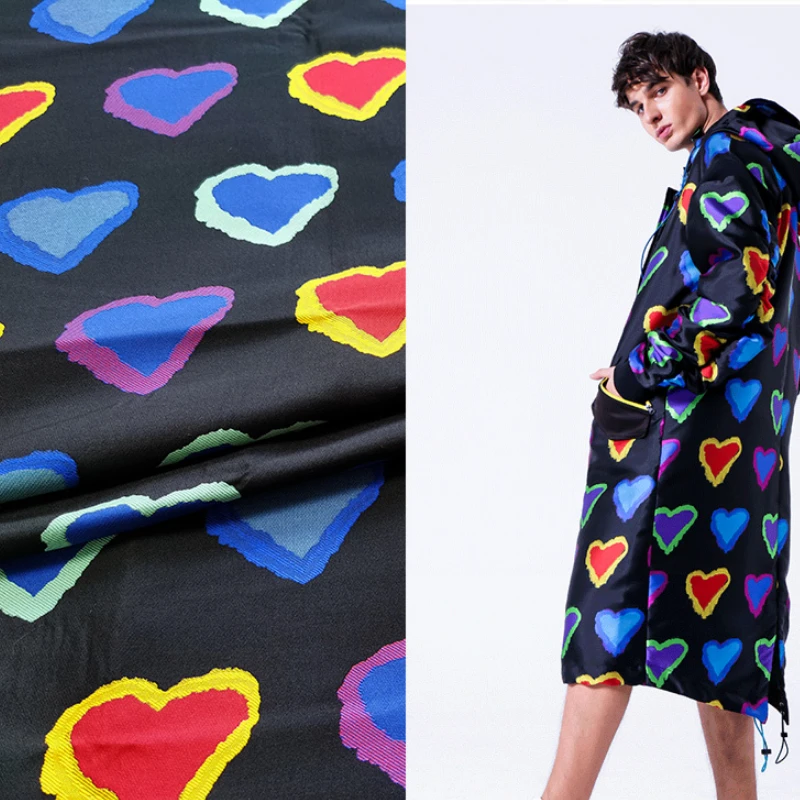 

Jacquard Fabric Heart Pattern Autumn and Winter Dress Suit Precision Fabrics Brand Fashion Design Wholesale Cloth by the Meter