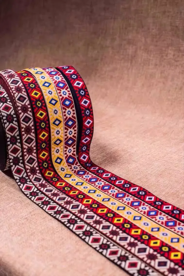 

Jacquard retro lace color ethnic style ribbon accessories Lace parcel post hand-embroidered clothing decoration 2CM