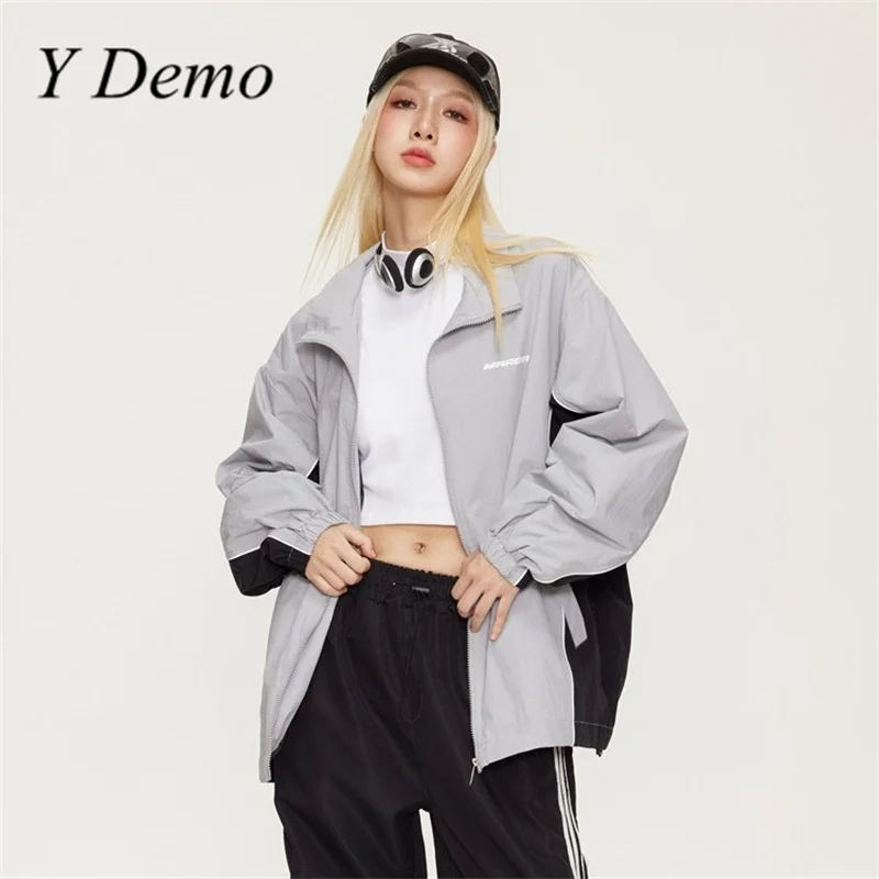 

Женская куртка-бомбер с длинным рукавом и отложным воротником