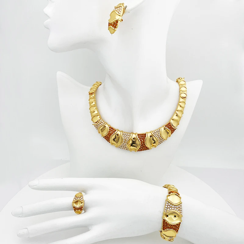 

Dubai Jewelry Sets For Women Necklace Earrings For Women Bracelet Ring Banquet Jewelry Wedding Party Gift Free Shiping
