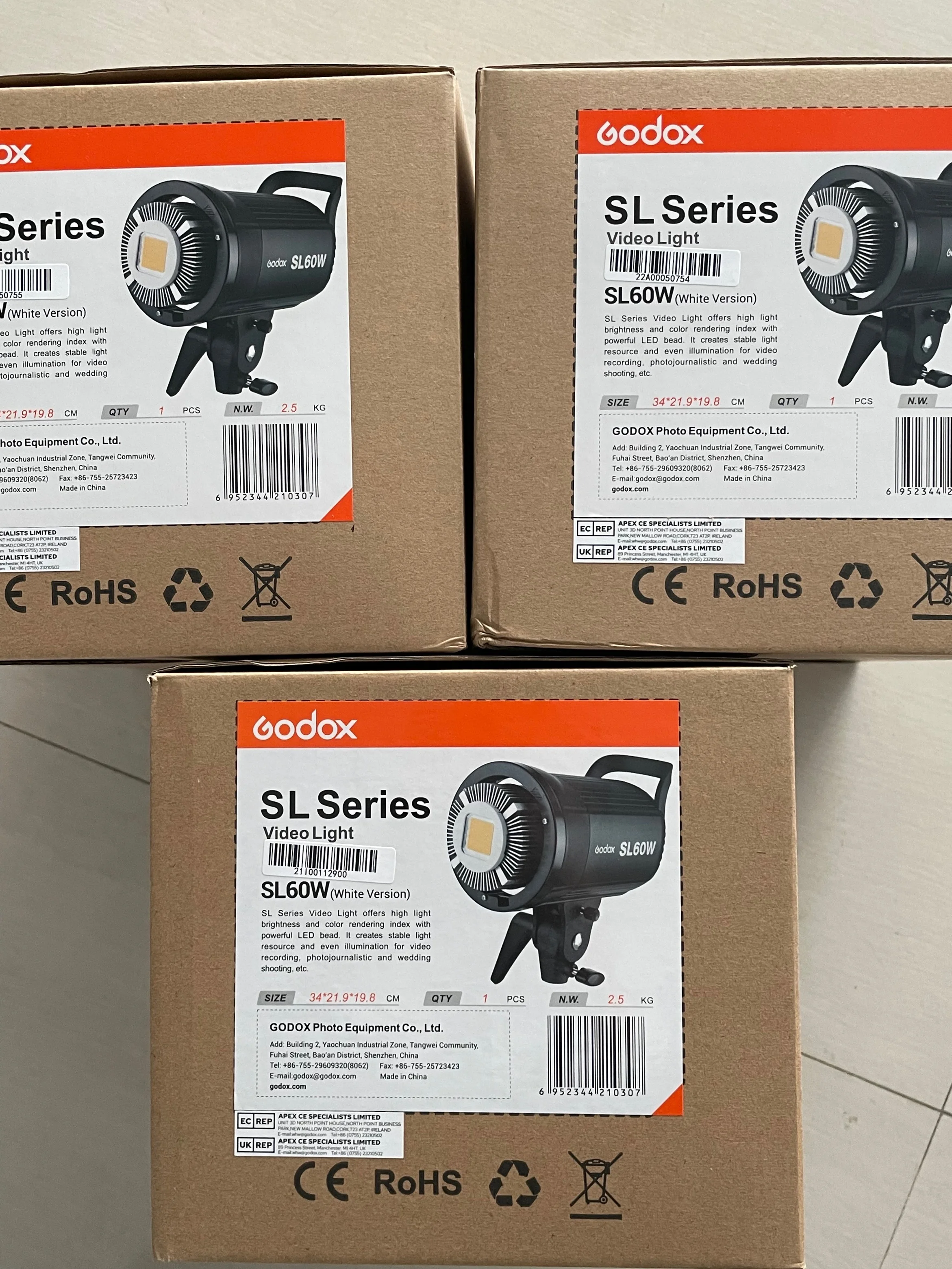 Светодиодная лампа для видеосъемки Godox SL60W SL-60W (Сбалансированный дневной свет)